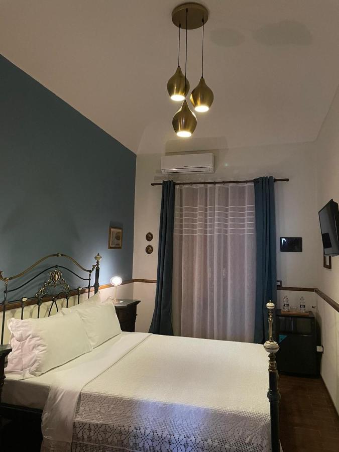 בלפאסו Guest House Le Ginestre Dell'Etna מראה חיצוני תמונה