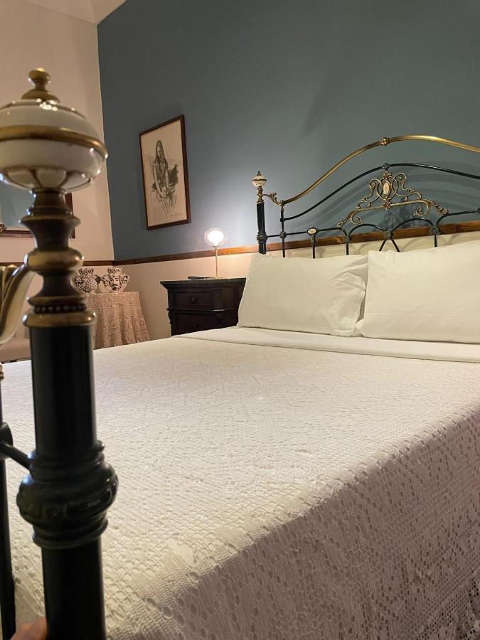 בלפאסו Guest House Le Ginestre Dell'Etna מראה חיצוני תמונה