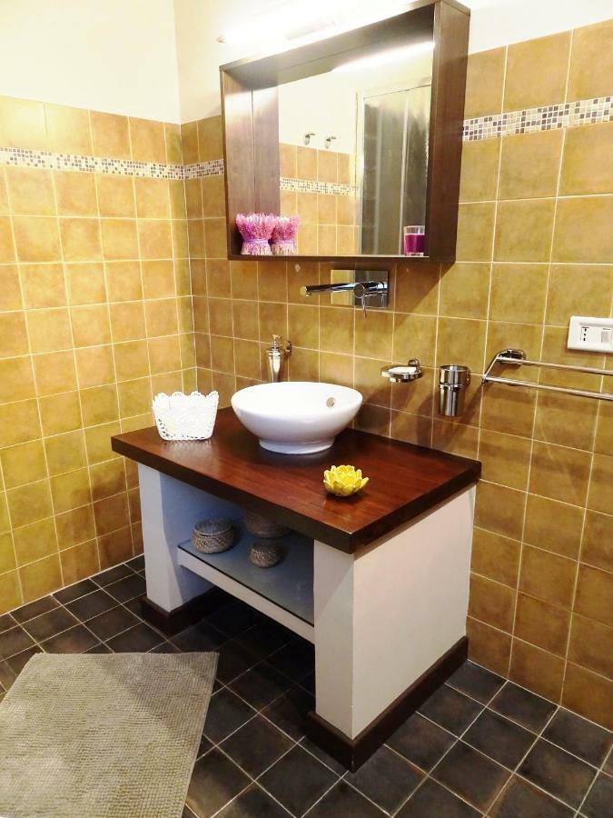 בלפאסו Guest House Le Ginestre Dell'Etna מראה חיצוני תמונה