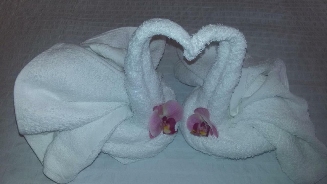 בלפאסו Guest House Le Ginestre Dell'Etna מראה חיצוני תמונה